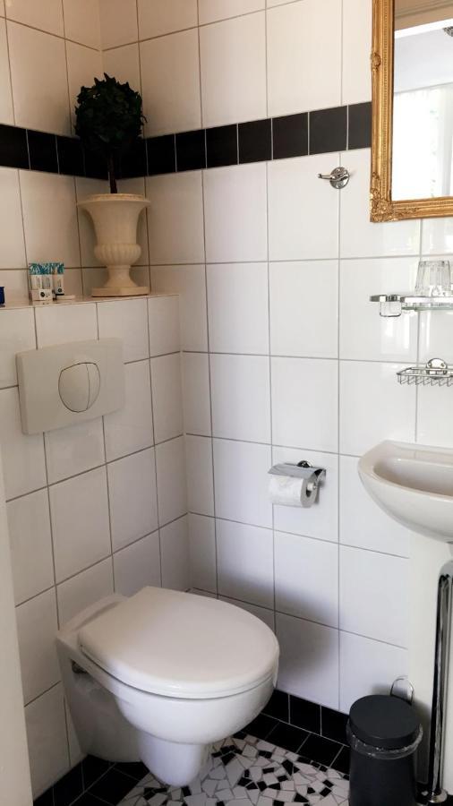 De Tuinkamer-----Prive Diner Op De Kamer Mogelijk!!! Hoogeveen Exterior foto