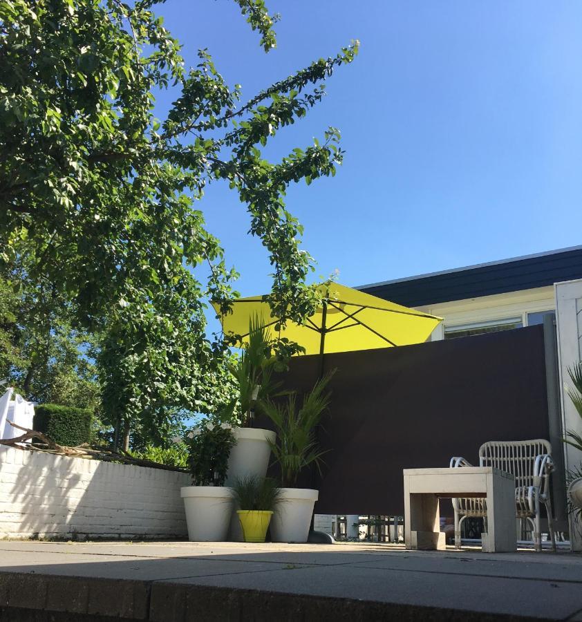 De Tuinkamer-----Prive Diner Op De Kamer Mogelijk!!! Hoogeveen Exterior foto