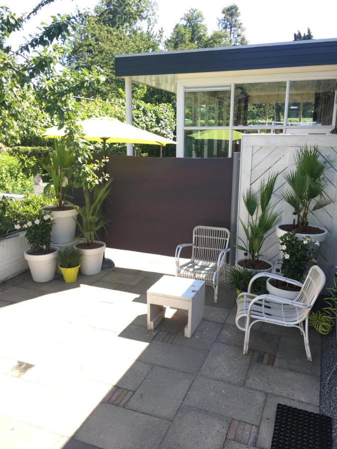 De Tuinkamer-----Prive Diner Op De Kamer Mogelijk!!! Hoogeveen Exterior foto