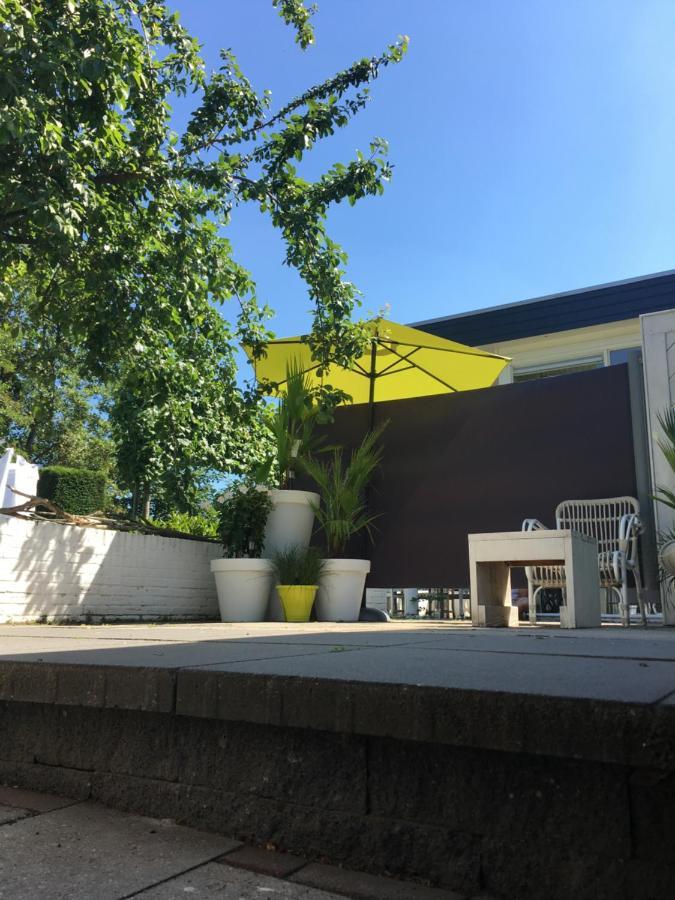 De Tuinkamer-----Prive Diner Op De Kamer Mogelijk!!! Hoogeveen Exterior foto